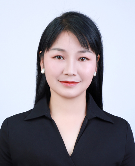 杨清清经理